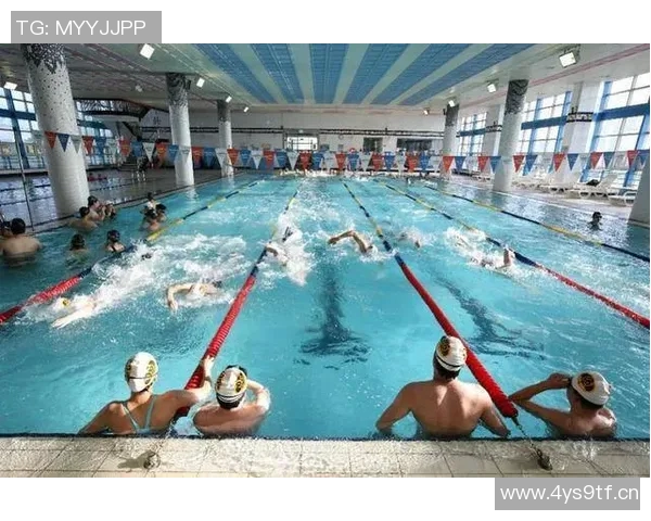 以游泳比赛时间为核心探索运动员表现与训练策略的关系分析 以游泳比赛时间为核心探索运动员表现与训练策略的关系分析